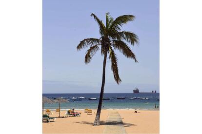 La Playa de las Teresitas, a los pies de San Andrés, que pertenece a Santa Cruz de Tenerife.