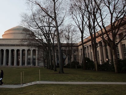 Fotografía de archivo del campus del Instituto de Tecnología de Massachusetts (MIT).