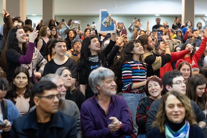 Aula Magna de la Fac. de Filosofía y Letras en Buenos Aires (Argentina). 