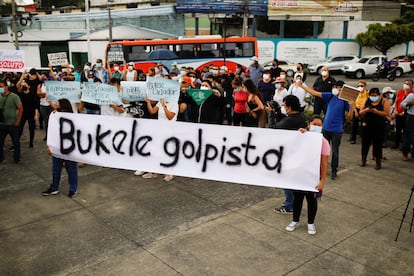 Protesta contra Nayib Bukele en El Salvador