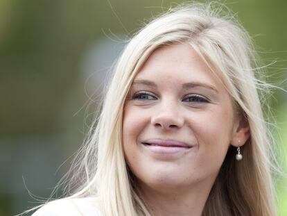 Chelsy Davy en el acto de graduación de Enrique de Inglaterra como piloto de las Fuerzas Aéreas Reales británicas (RAF), el 7 de mayo de 2010. En la actualidad, Davy mantiene una vida alejada de los focos.