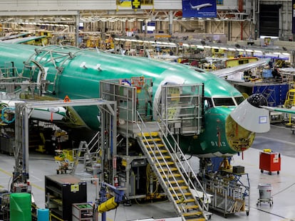Cadena de producción del Boeing P-8 Poseidon en la fábrica de Renton, en el Estado de Washington, en noviembre de 2021.