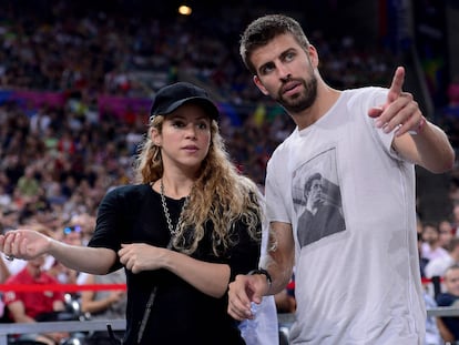 Shakira y Gerard Piqué, en septiembre de 2014 en un partido del Mundial de Baloncesto disputado en Barcelona.