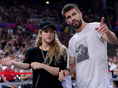 Shakira y Gerard Piqué, en septiembre de 2014 en un partido del Mundial de Baloncesto disputado en Barcelona.