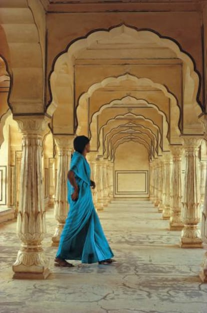 Columnas de mármol del fuerte Amber, en la ciudad india de Jaipur.