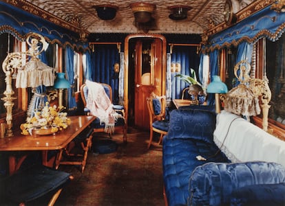 Uno de los vagones del tren real, utilizado durante décadas por la reina Isabel II.