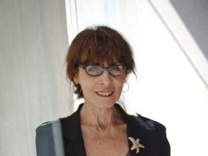 La editora Anne Marie Métailié en la FIL de Guadalajara 2014.