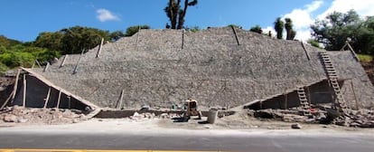 Vestigios arqueológicos hallados en la obra de la carretera Pachuca-Hidalgo en el Estado de Hidalgo, México. En junio de 2024.