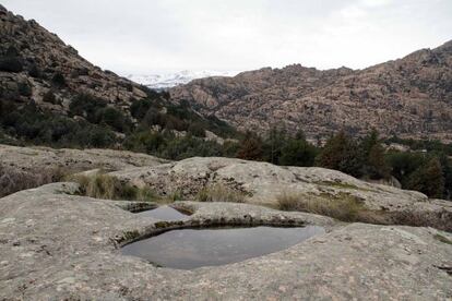 Formaciones rocosas en La Pedriza, en el nuevo parque de Guadarrama.