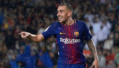 Paco Alcácer, en un partit amb el Barça.