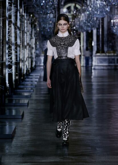DIOR_AW21_LOOK__23