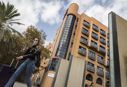 Fachada del Colegio Galileo Galilei