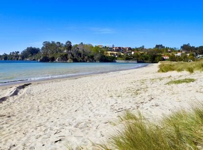 Playa Grande de Miño, Coruña (Galicia).