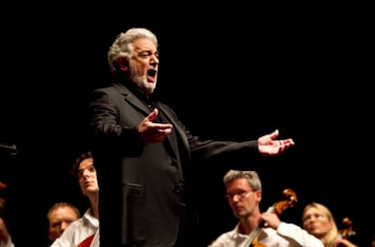 Plácido Domingo, durante su actuación anteanoche en el Festival de Peralada.