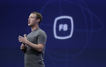 Mark Zuckerberg en la conferencia de desarrolladores de Facebook