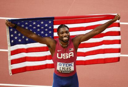 Noah Lyles of the U.S. celebrates after winning the men's 100m final.