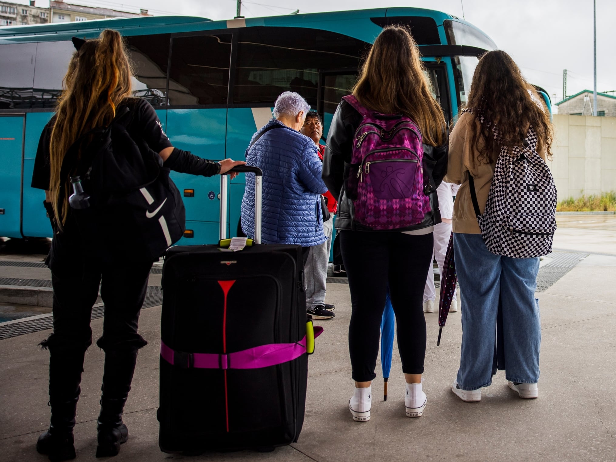 El Gobierno lanza el programa Verano Joven con descuentos de