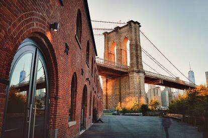 Brooklyn Bridge.