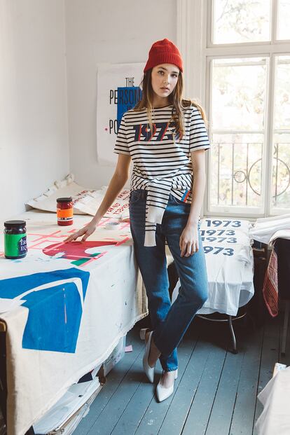 La camiseta que rinde homenaje a 1973, año en el que se legalizó el aborto en Estados Unidos.