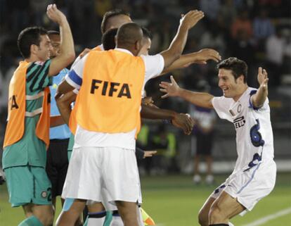 Zanetti celebra el tanto ante el Seongnam.