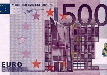 Un billete de 500 euros emitido por el Banco Central Europeo (BCE).