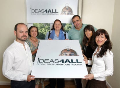 El equipo de Ideas4all.