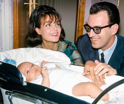 Carmen Sevilla y Augusto Algueró, en 1964.