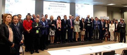 Presentación de las octavas 'Jornadas financieras para jóvenes' de Fundación Bancaria Unicaja y Unicaja Banco