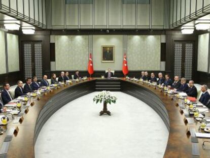 Erdogan, presidiendo el consejo de ministros este lunes. 