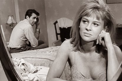 "Tu idea de la fidelidad es no tener más de un hombre en la cama al mismo tiempo. Nena, eres una puta”.

	
	(Este cuento de hadas amoral y paisaje Swinging London le dio a Julie Christie el estatus de la nueva estrella independiente de los años sesenta. El amor como cotización a la baja. Darling, John Schlesinger, 1965).