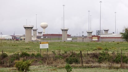 Vista de la prisión de máxima seguridad en Florence, Colorado