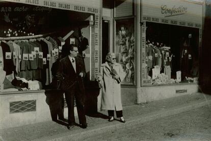 Armand Obiols i Mercè Rodoreda a Lausana, a finals de 1950.