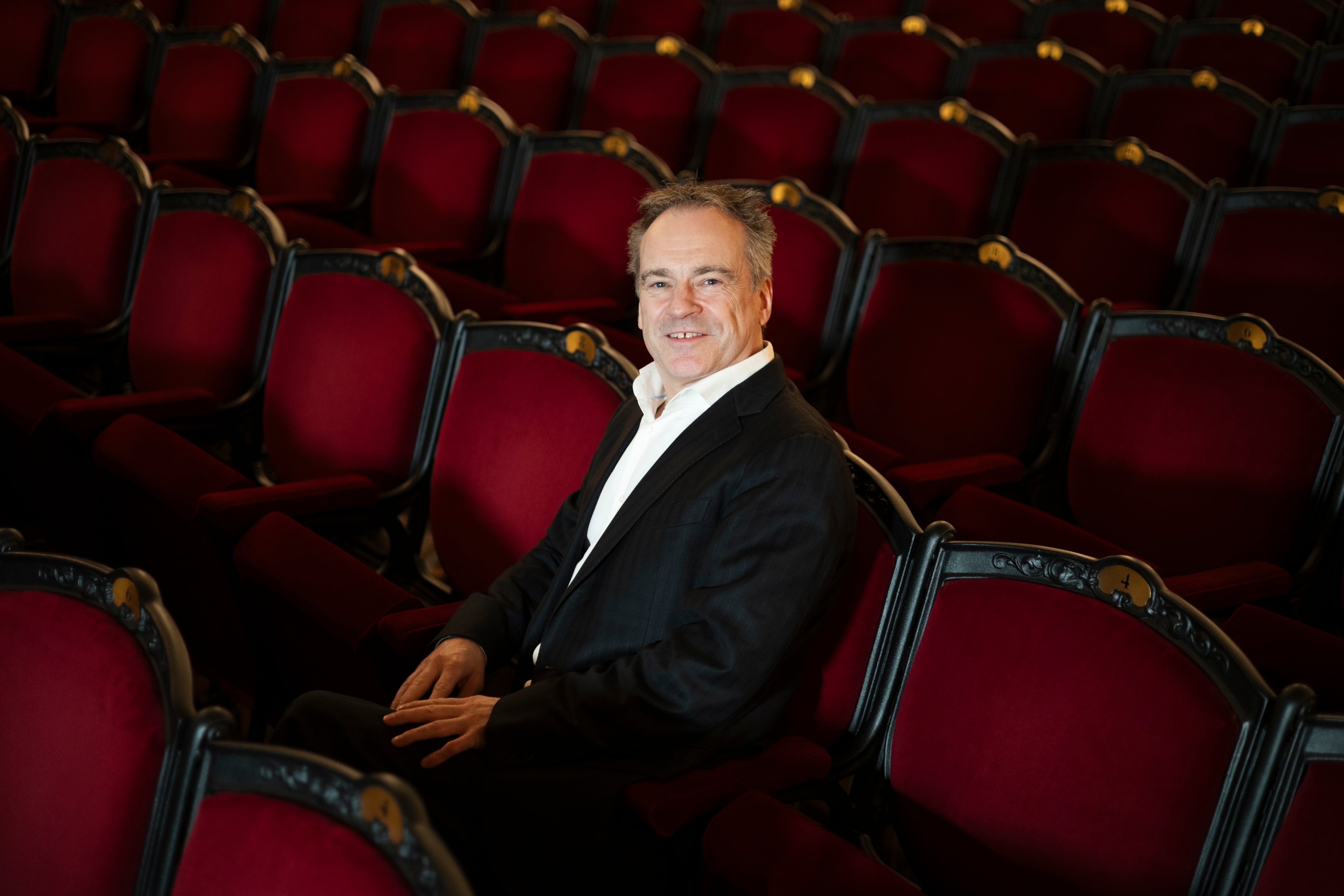 Jonathan Nott, nuevo director musical del Liceu a partir de la temporada 2026/27.