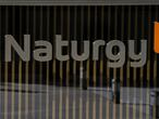 Logotipo de Naturgy en sus cuarteles centrales en Madrid. 