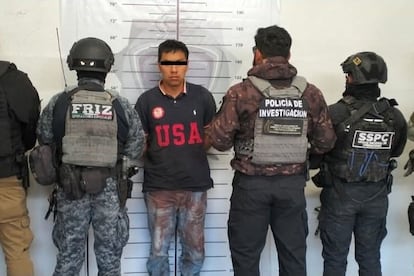 Diego N detenido por el feminicidio de una menor y el homicidio de sus padres por Fiscalía de Zacatecas, este martes.