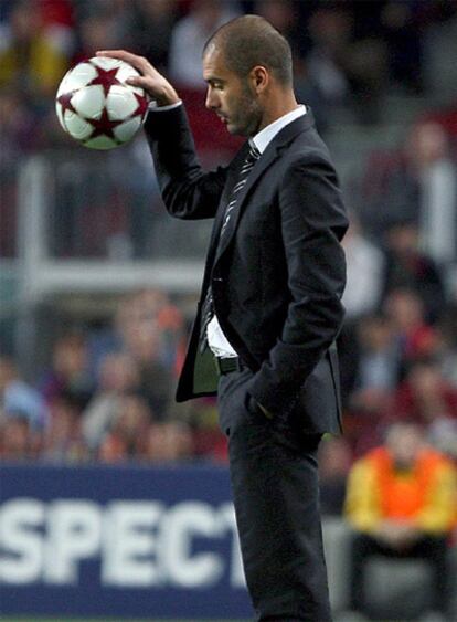 Guardiola, ante el Rubin.