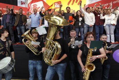 Acto de Izquierda Unida celebrado el pasado domingo en el barrio del Cabañal, en Valencia.
