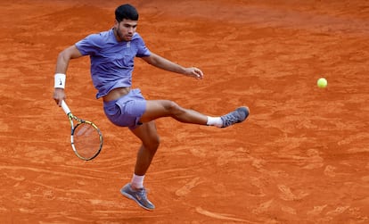 Alcaraz, en un instante de la semifinal contra Davidovich.