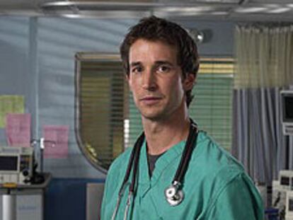 Noah Wyle, caracterizado como John Carter en <i>Urgencias.</i>