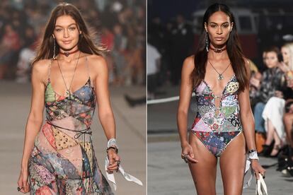 Gigi Hadid y Joan Smalls luciendo la bandana blanca en sus muñecas durante el desfile de Tommy Hilfiger.