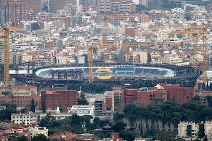 Las obras de construccin de la tercera grada del Spotify Camp Nou el pasado martes 7 de enero.