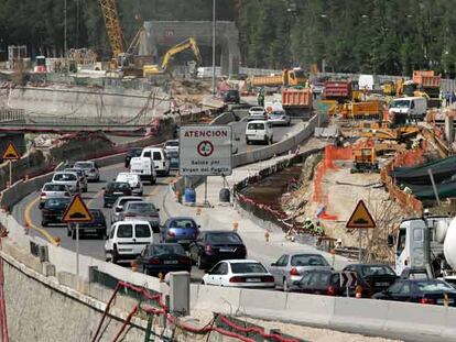 Las obras de la M-30 junto al río Manzanares.