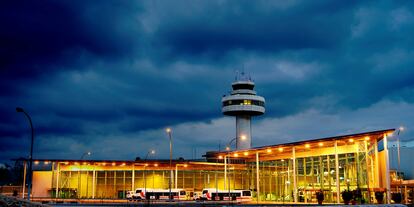 Exterior del aeropuerto de Palma de Mallorca.