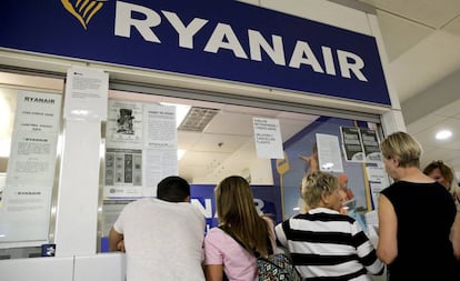 Ryanair desk during strike in 2018.