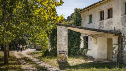 El establecimiento de Triste (Huesca), en desuso.