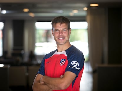 César Azpilicueta en la concentración del Atlético de Madrid en Los Ángeles de San Rafael.