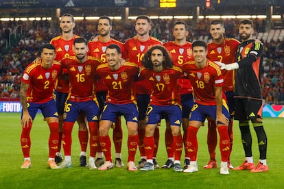 El once inicial de España que derrotó a Serbia en el pasado partido de la Liga de las Naciones.