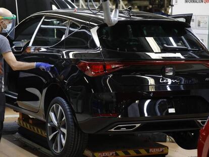 Trabajador de Seat en la planta de Martorell (Barcelona).