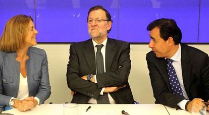 Dolores de Cospedal, Mariano Rajoy y Fernandez Maillo este jueves.