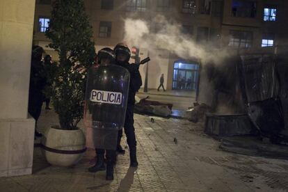 Dos antidisturbios, en los incidentes de Gamonal.